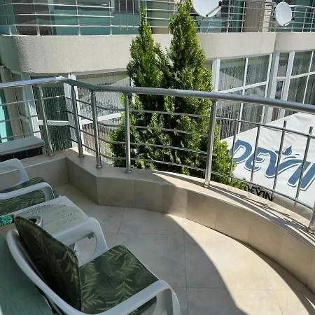 Complex Nev מלון 3*