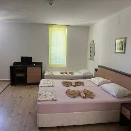 Ξενοδοχείο Complex Nev