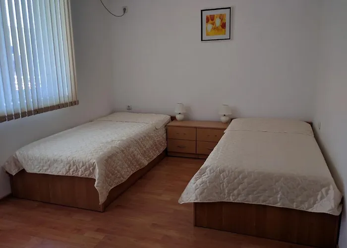 Szálloda Complex Nev