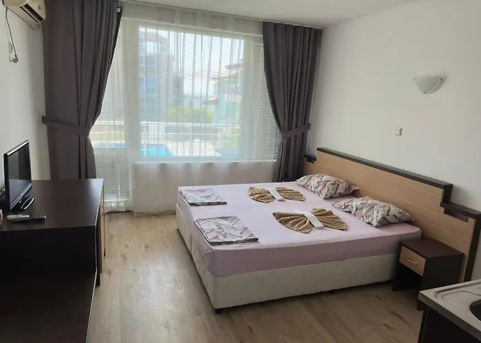 Complex Nev Szálloda 3*