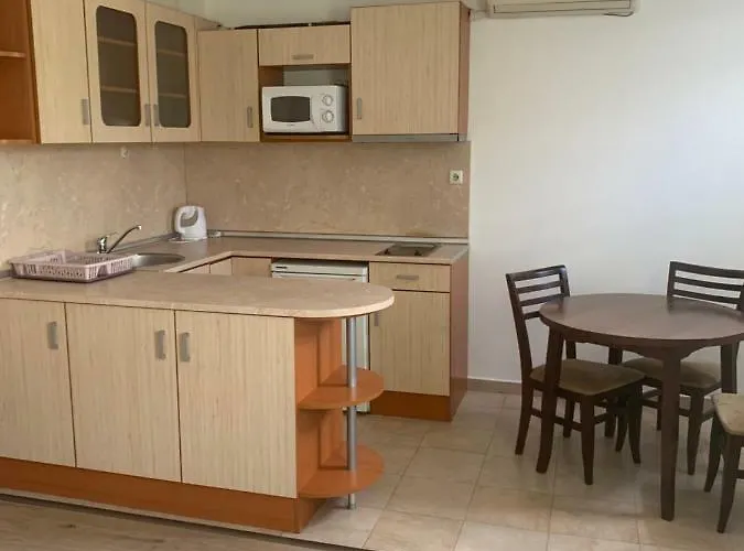 Szálloda Complex Nev 3*